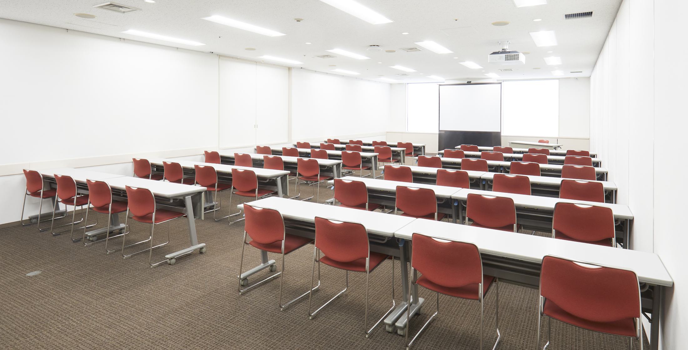 貸し会議室101or103スクール形式