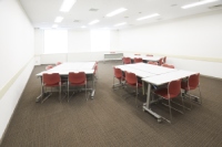 貸し会議室104島形式