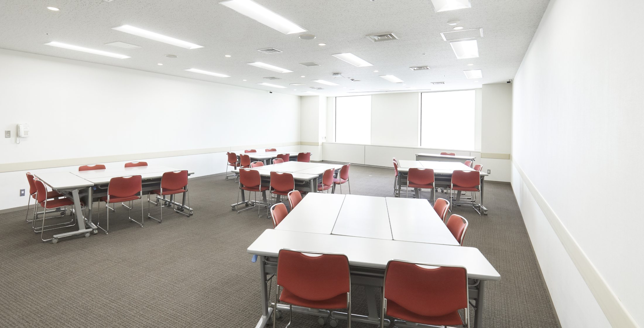 貸し会議室106島形式