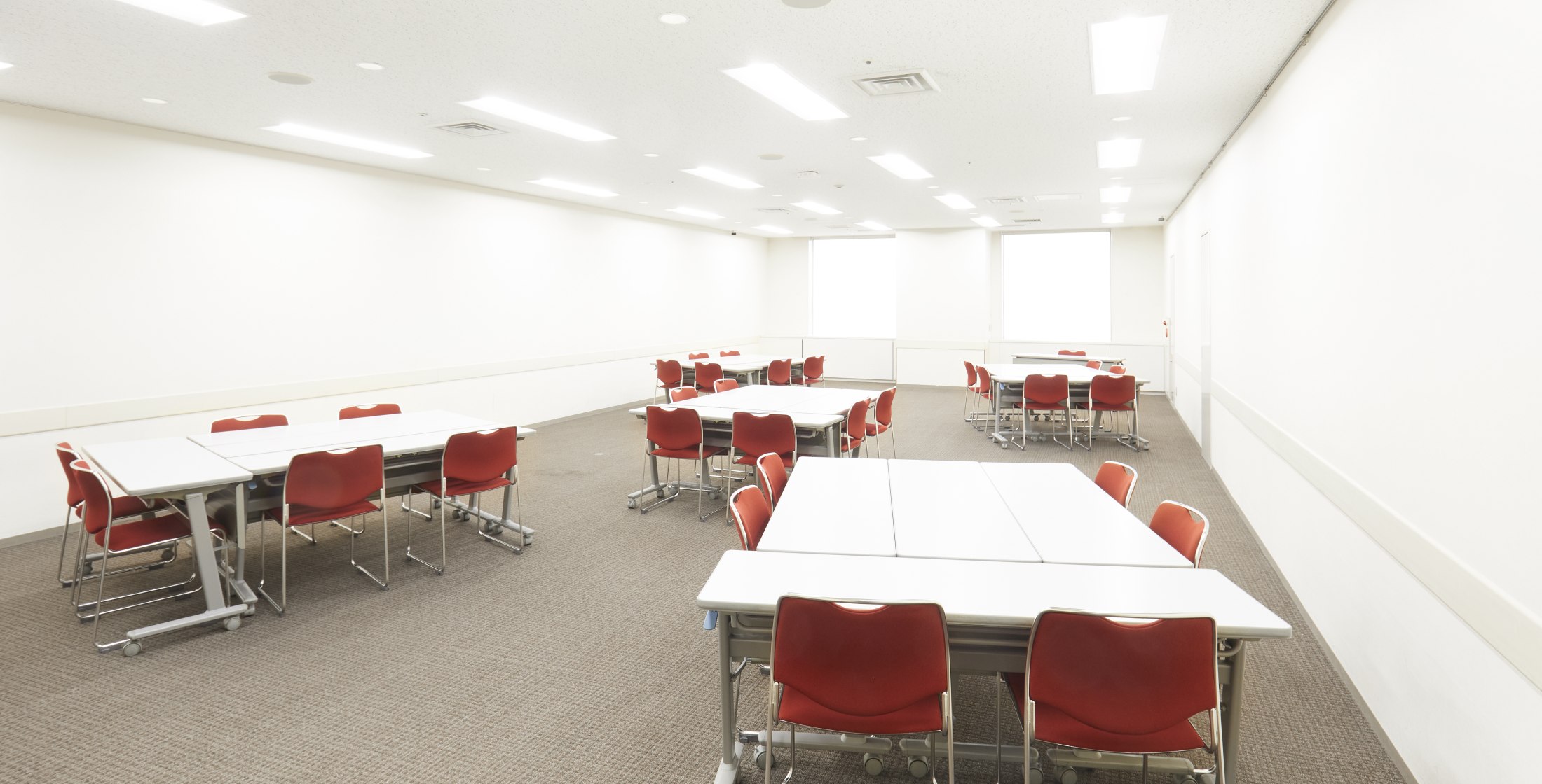 貸し会議室112島形式