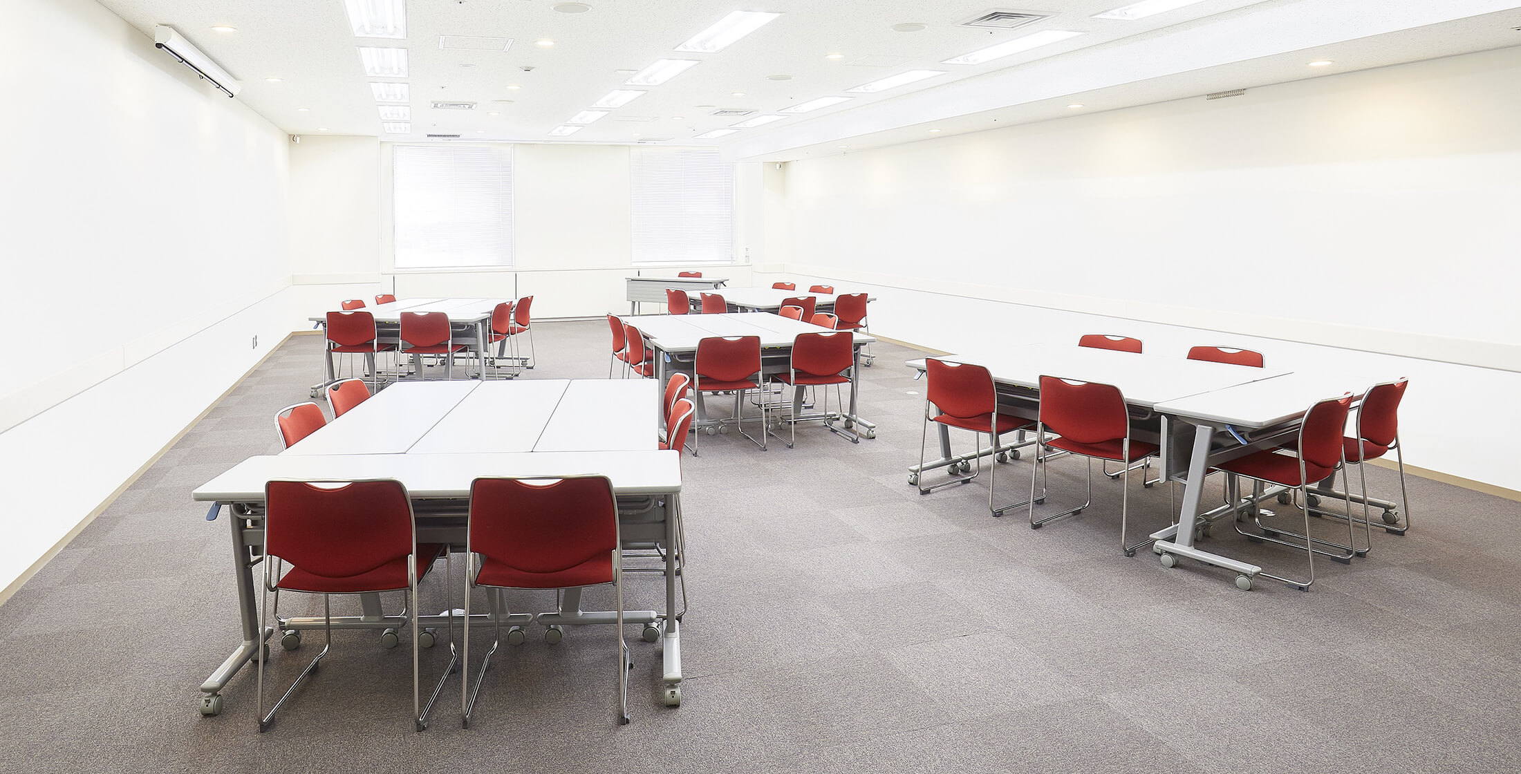 貸し会議室116島形式