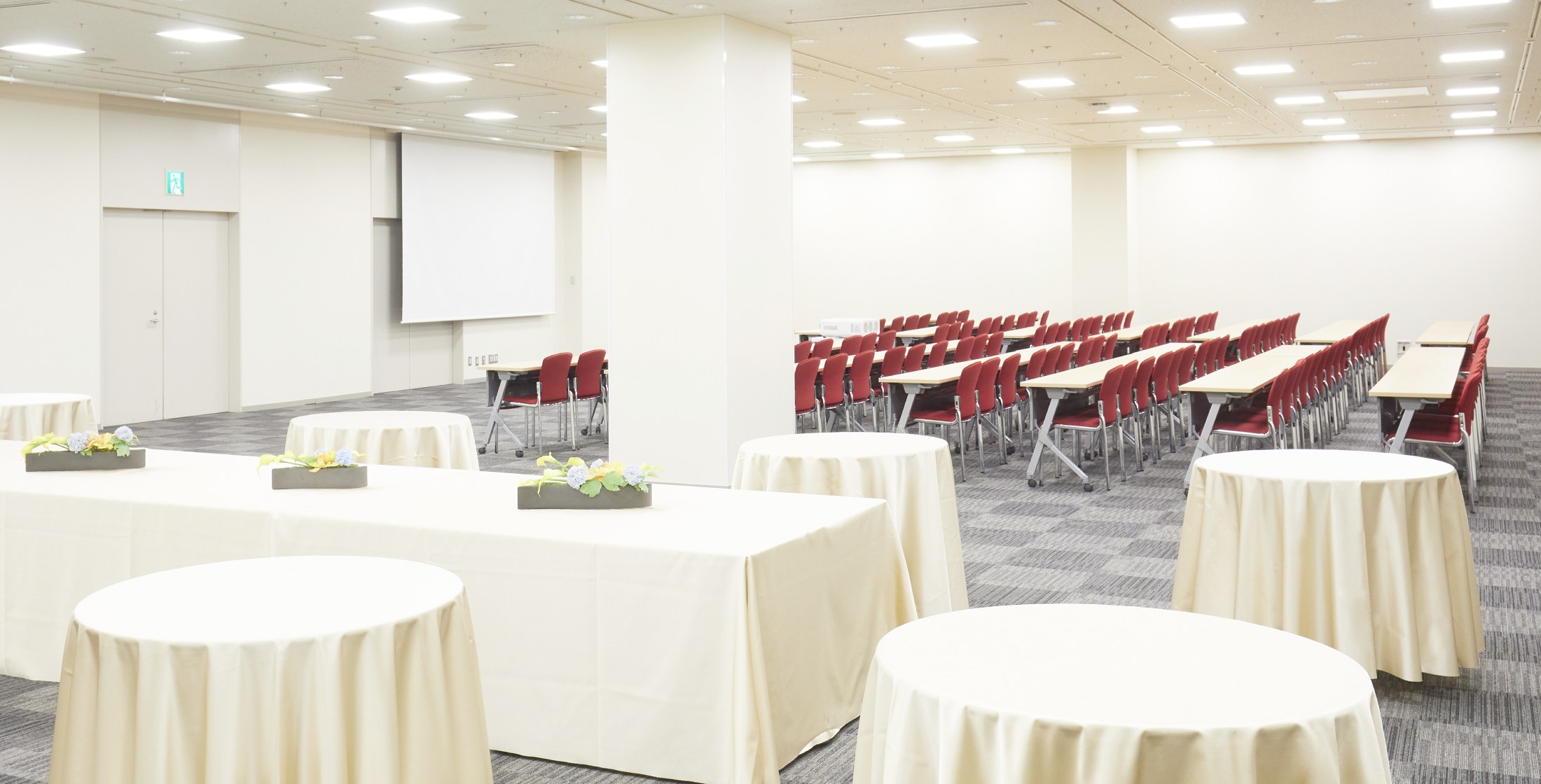 イベントホールAnnexスクール+パーティ形式