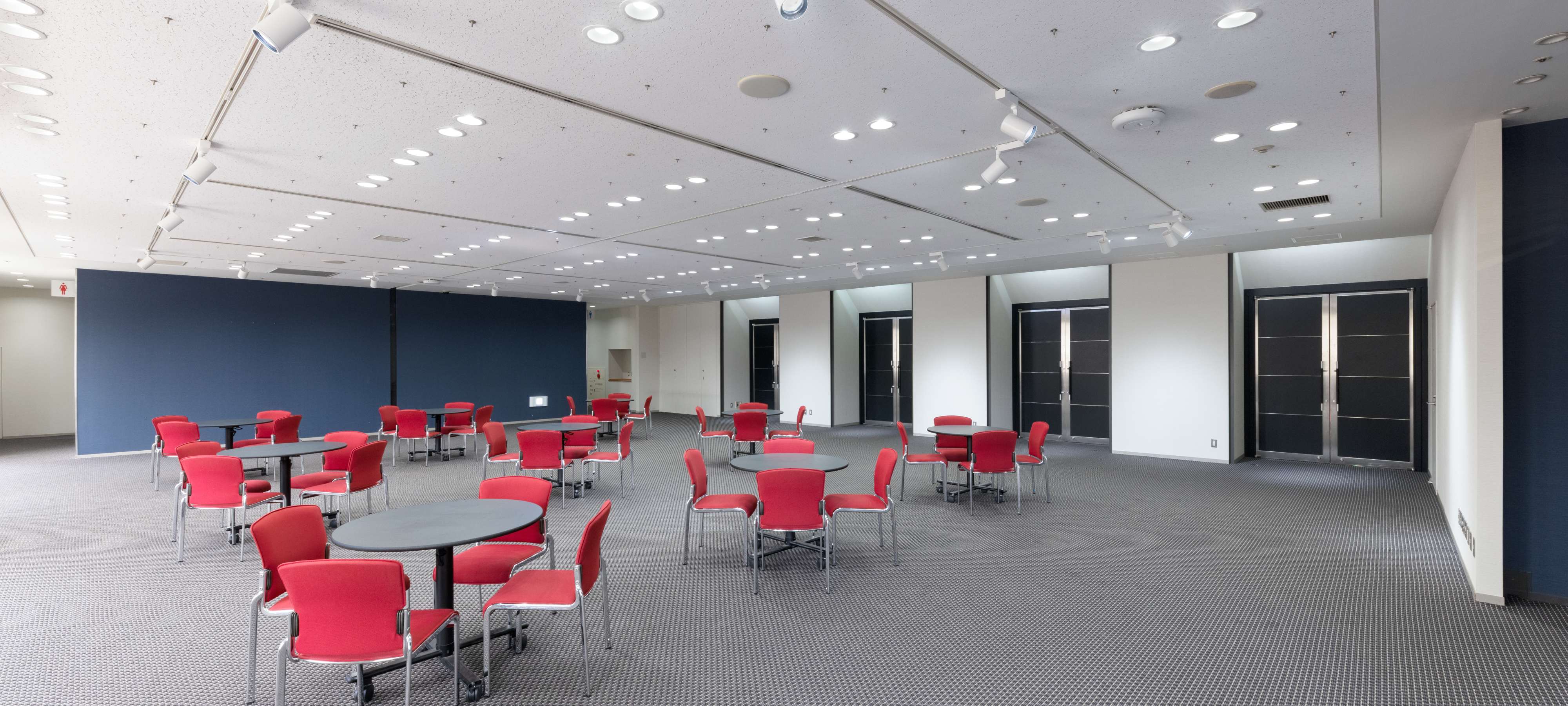 イベントホールホワイエ