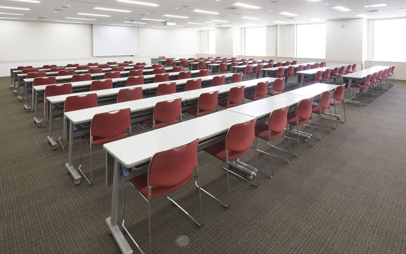 貸し会議室101+102スクール形式