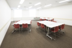 貸し会議室104島形式