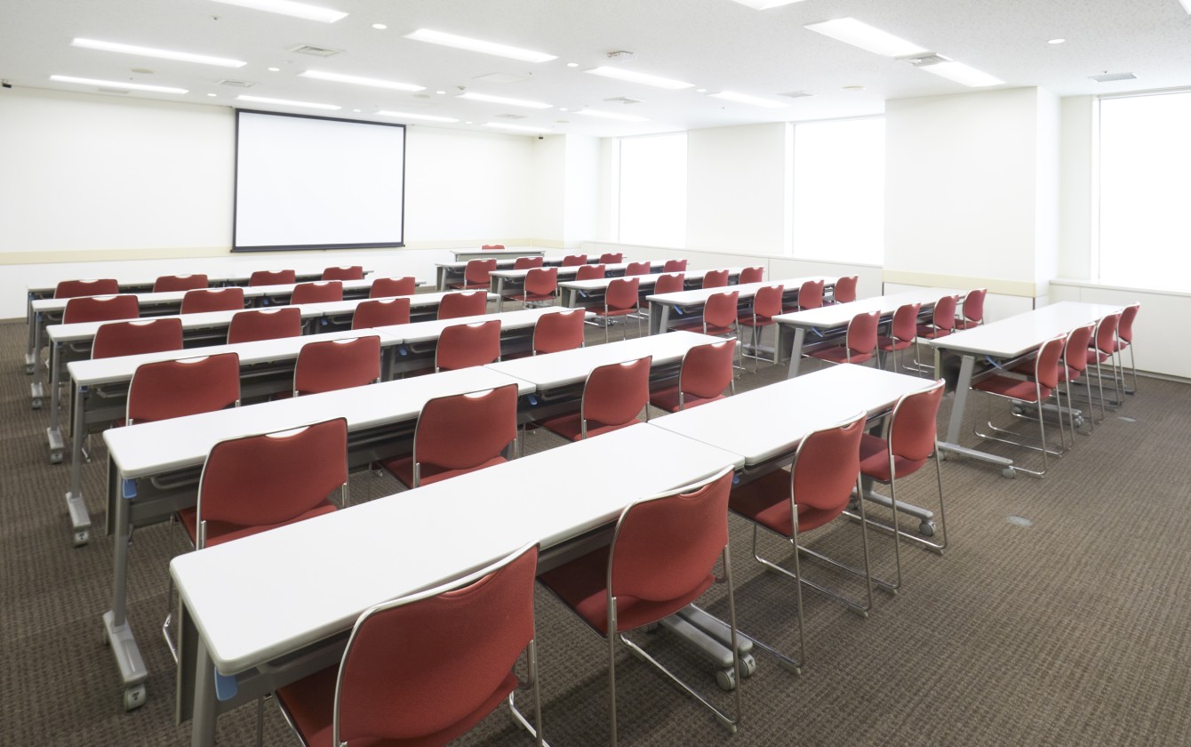 貸し会議室107スクール形式