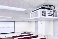 貸し会議室108天吊プロジェクター