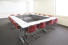 貸し会議室6階Privateロの字形式