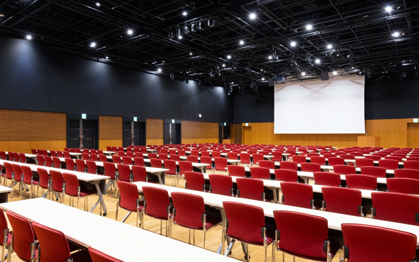 イベントホールスクール形式